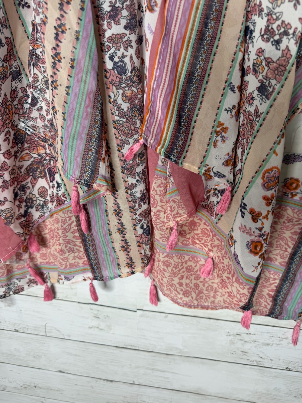 Ultra Pink Boho Mixed Print Flowy Kimono Top Plus Size 2X - Picture 3 of 6